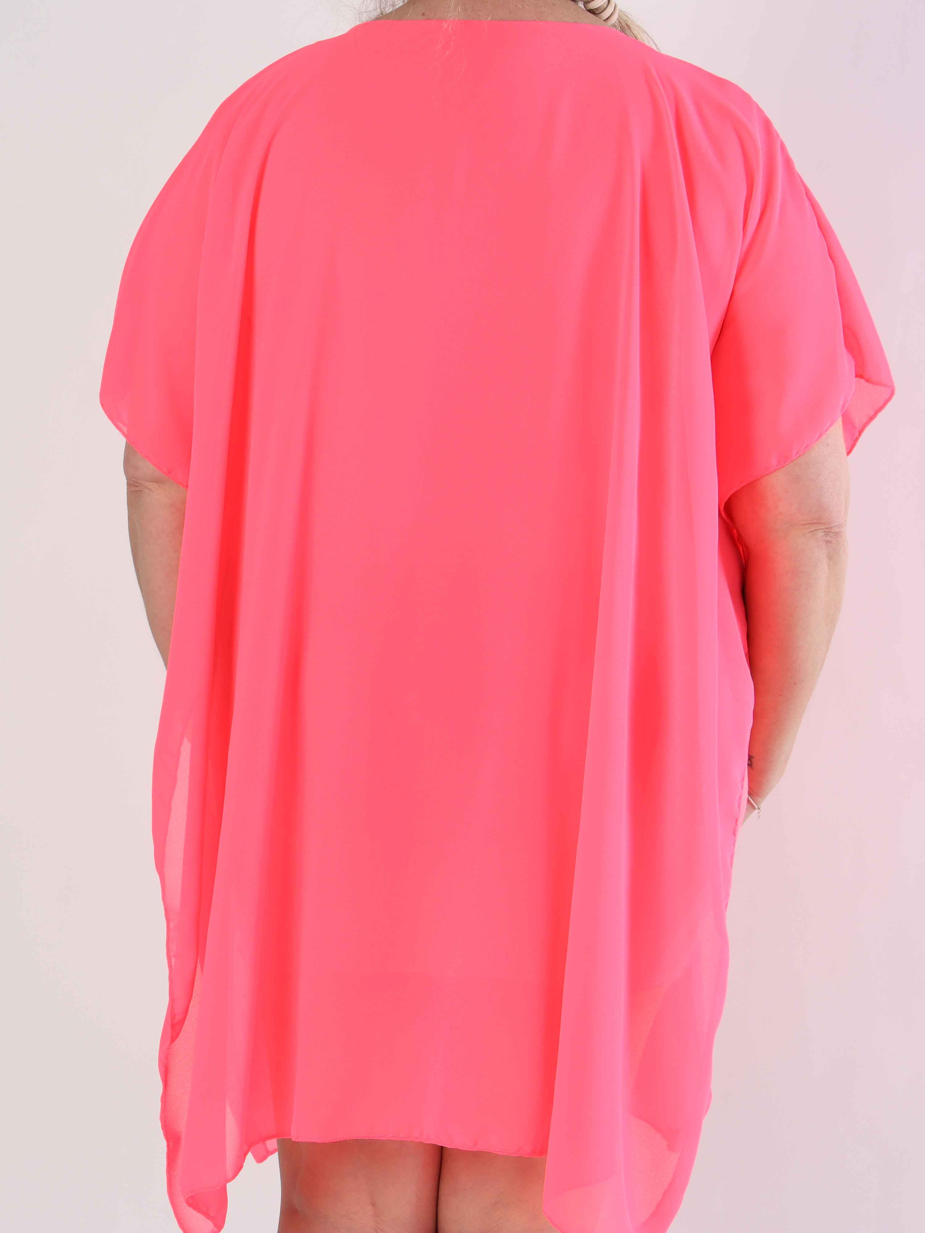 Mirabella Plain - Tunikaklänning i plus size med chiffonglager och underkjol i viskos